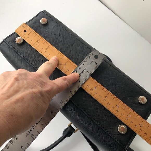 MK MICHAEL KORS SELMA Saffiano Leather Black Gold detach strap 12.5 x 9 x 4.5" - Picture 12 of 16